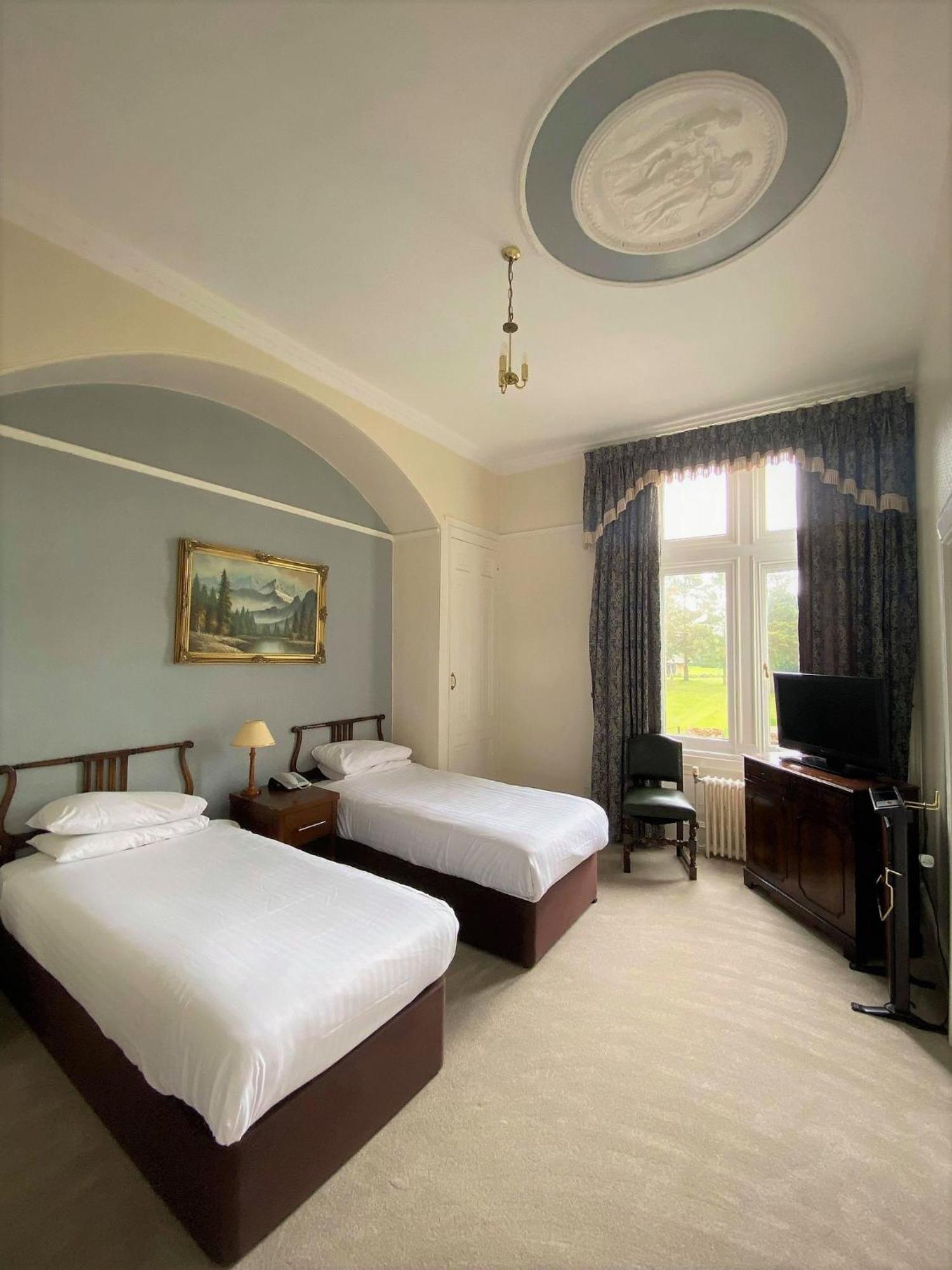 Cave Castle Hotel South Cave Εξωτερικό φωτογραφία